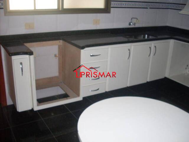 Apartamento para Venda em Santos - 2