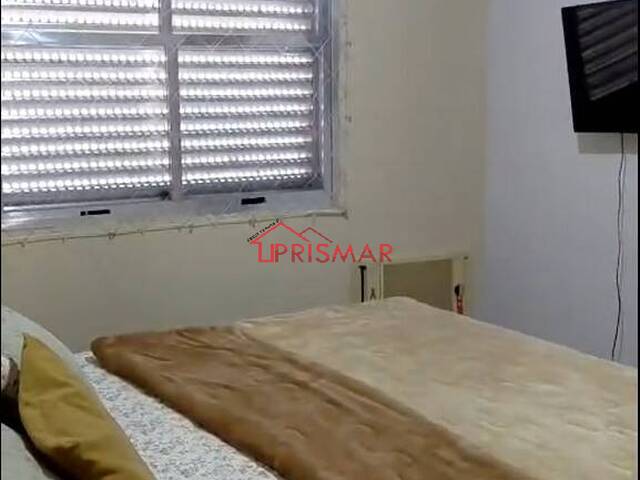 Apartamento para Venda em Santos - 4
