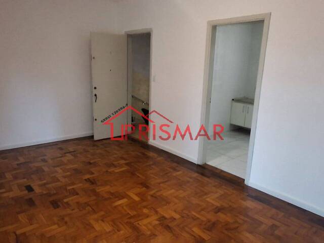 #21933 - Apartamento para Locação em Santos - SP