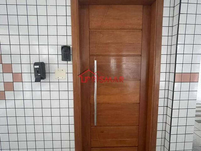 #21937 - Apartamento para Locação em Santos - SP