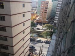 #11220 - Apartamento para Locação em Santos - SP