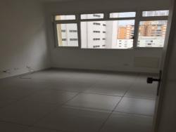 #1362 - Apartamento para Locação em Santos - SP