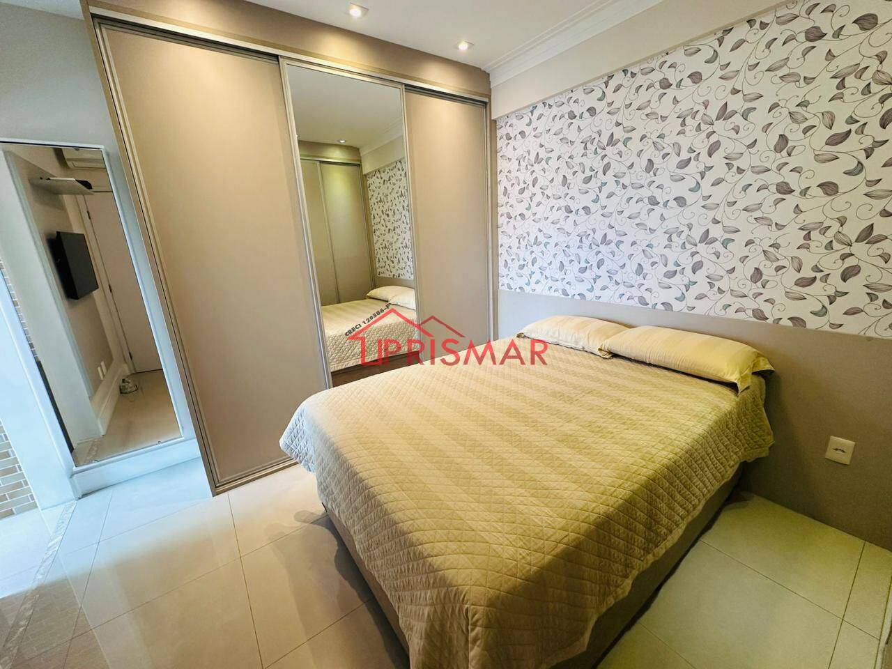 Apartamento à venda com 2 quartos, 69m² - Foto 17