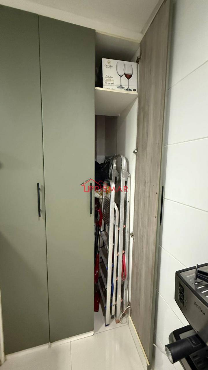 Casa à venda com 3 quartos, 165m² - Foto 14