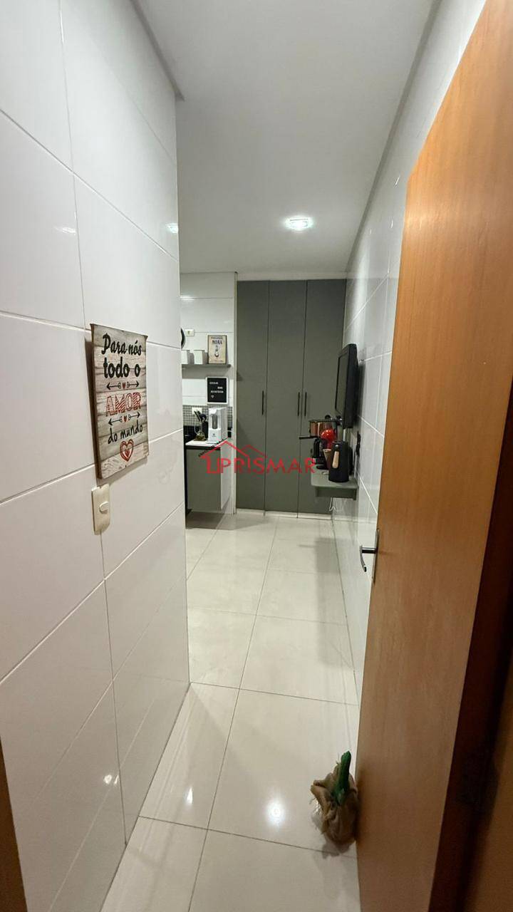 Casa à venda com 3 quartos, 165m² - Foto 16