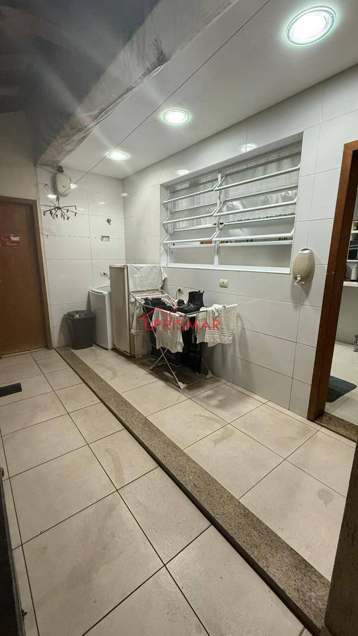 Casa à venda com 3 quartos, 165m² - Foto 29