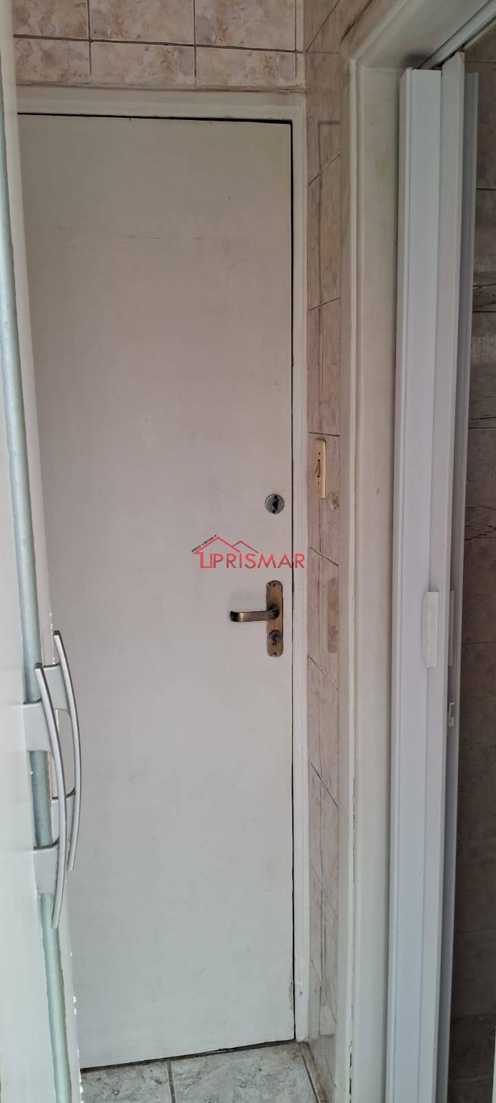 Apartamento para alugar com 3 quartos, 116m² - Foto 11