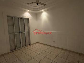 Casa, 2 quartos, 75 m² - Foto 1