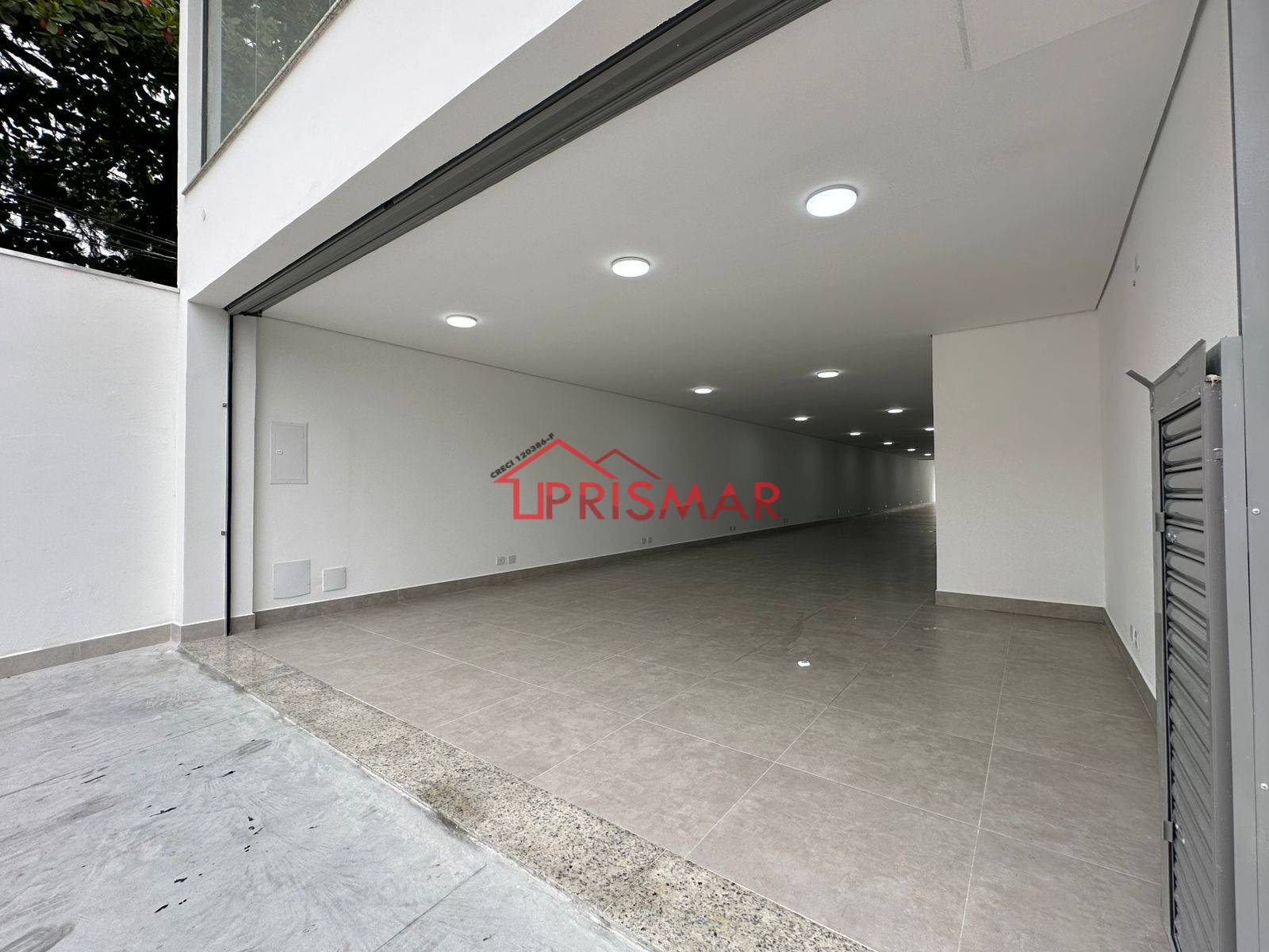 Depósito-Galpão, 550 m² - Foto 1