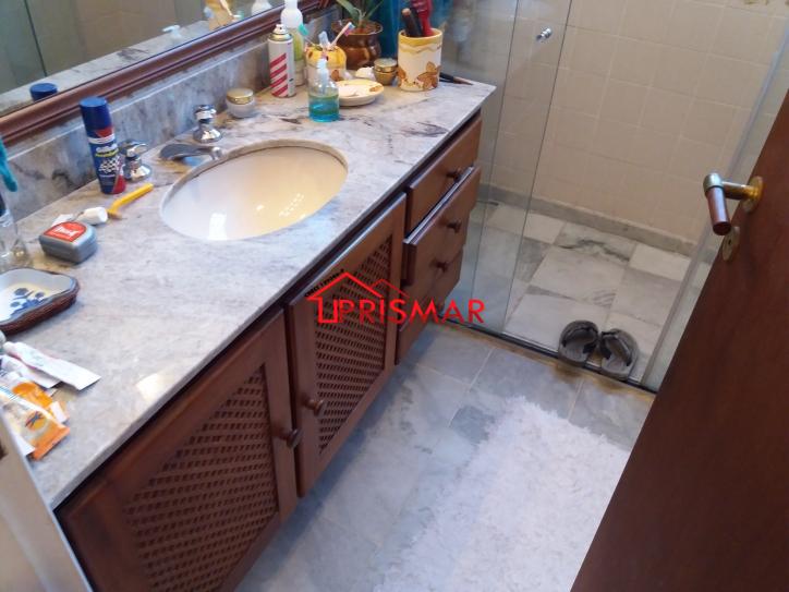 Apartamento para alugar com 3 quartos, 110m² - Foto 17
