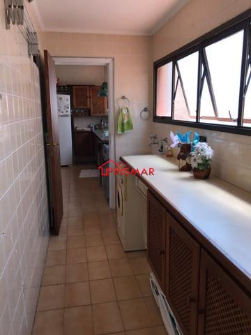 Apartamento para alugar com 3 quartos, 110m² - Foto 12